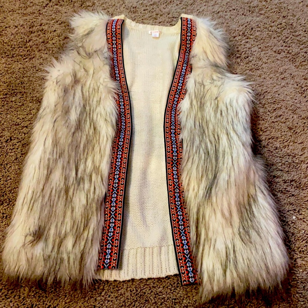 Fur vest